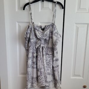 Women's Black and White Baby Doll Top